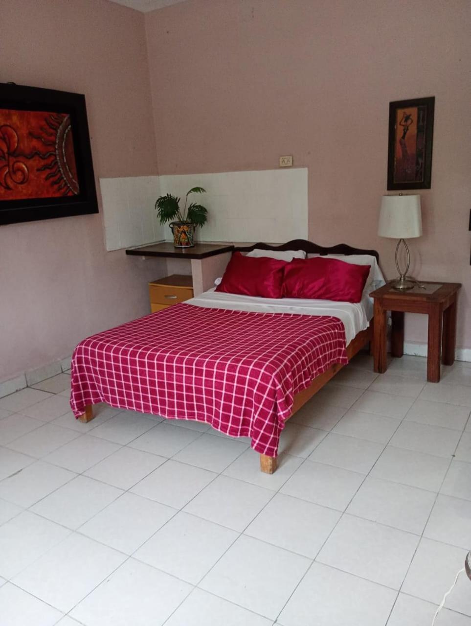 En Planta Alta A Pie De Avenida Daire Cozumel Dış mekan fotoğraf